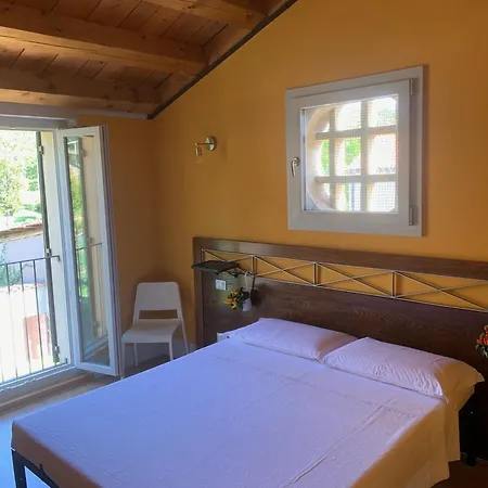 Le Casette Di Olga -space For Nature And Sport Lovers- Lägenhet